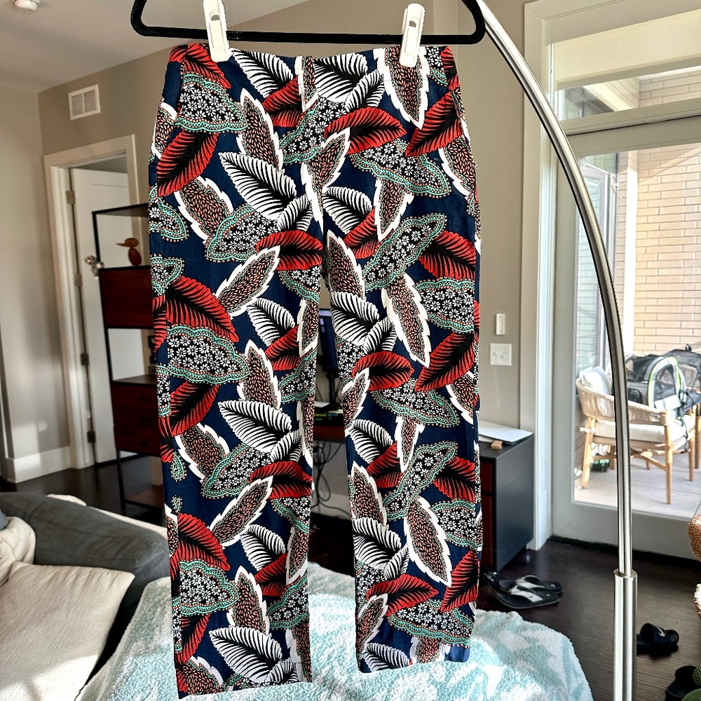 Printed Tropical Cropped Pants